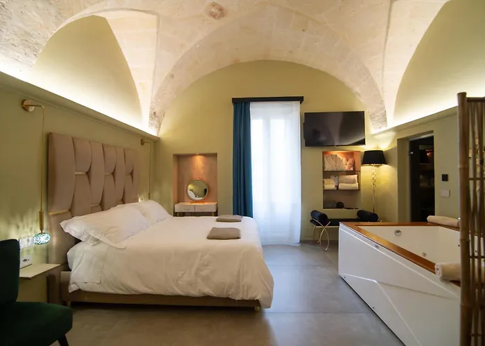 Sirama Deluxe 4* Oria (Brindisi)