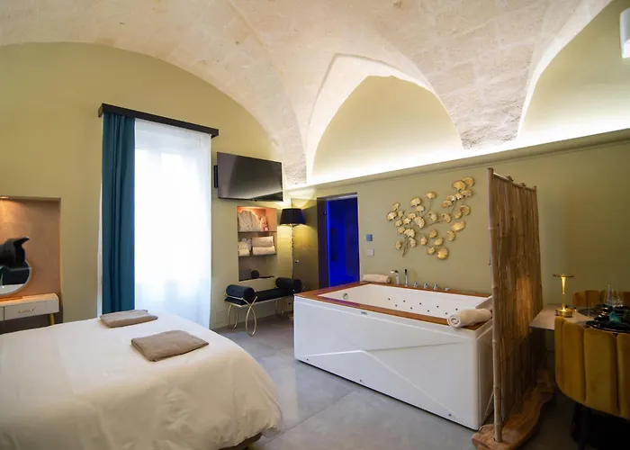 Sirama Deluxe Pensionat Oria (Brindisi)